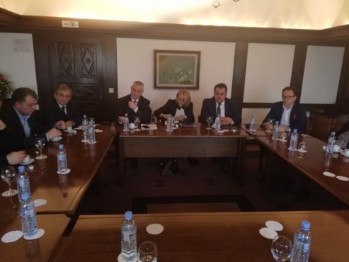 IMG_20190209_122653-640×480-fill-493×370 IMG_20190209_122653-640x480-fill-493x370